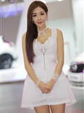 Photo of car model Li Zhenying in Korea(12)