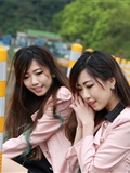 Outdoor shooting of pure beauty twins(42)