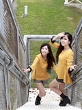 Outdoor shooting of pure beauty twins(4)