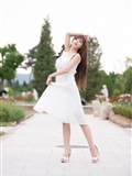 超性感美女车模柳智惠白色长裙外拍(39)