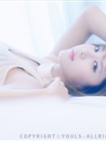 韩国超模许允美  白纱裙室拍写真(30)