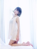 South Korean supermodel Xu Yunmei white gauze skirt room photo(55)