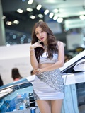 Cui Yuzhen, a beautiful car model at 2015 Korea auto show(18)