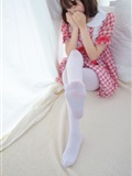 [森萝财团]萝莉丝足写真 R15-011 红色格子裙白丝MM(32)