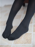 [Sen Luo consortium] rolis foot photo r15-002 black silk red plaid skirt(1)