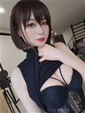 人气Coser白银81收费写真 黑色包臀裙(28)