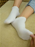 Pre war goddess's feet and legs cotton stockings(102)