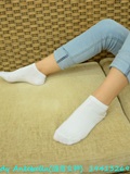 Pre war goddess's feet and legs cotton stockings(91)