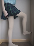 Is the leg too thin for rabbit to play video series vol.052(22)