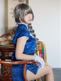 Blue cheongsam and legs of Chinese lady(31)