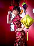 Red cheongsam and leg high heel of Chinese lady(12)