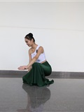 大西瓜美女图片 W006 舞蹈家1-文君 绿裙1(112)