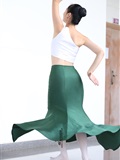 大西瓜美女图片 W006 舞蹈家1-文君 绿裙2(67)