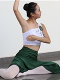 大西瓜美女图片 W006 舞蹈家1-文君 绿裙2(94)