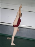 W019 dancer 9 - girl in red 590p4(132)