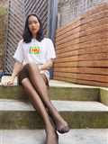 丝慕写真  第003期 模特：三万姐《秋风与长腿的故事》(17)