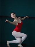 W020 dancer - red 669p1(43)