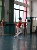 大西瓜美女图片 W020 舞蹈家-红色669p4(28)