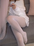 森萝财团萝莉丝足写真 X-012 白丝白毛衣(48)
