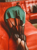 The charming black silk stockings in the KTV box of SSA silk society issue 019(82)