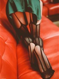The charming black silk stockings in the KTV box of SSA silk society issue 019(83)