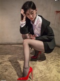 May 28, 2020 sishengjia 750: Qiuqiu's preference for red high heels