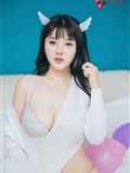 [TouTiao]头条女神 2018-12-21 杨漫妮(24)