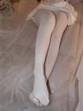 [森萝财团]萝莉丝足写真 ALPHA-012 酒店粉红女孩SM白丝(19)