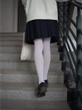 [森萝财团]萝莉丝足写真 JKFUN-001 甜米 纯纯的白丝学妹(33)