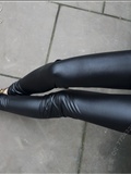 Leather pants are the best stimulant(7)