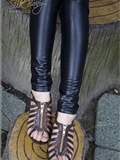 Leather pants are the best stimulant(29)
