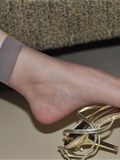 Close up of high heel silk feet (5) grey silk No.165(3)