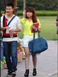 [outdoor Street Photo] 2013.09.08 white shorts and grey stockings smile so sweet(2)