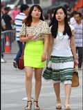 [outdoor Street Photo] on September 23, 2013, the thigh high heels under the yellow skirt are very attractive(12)