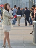 [outdoor Street Photo] young women with meat and silk stockings in the square are dressed in autumn(7)