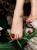 [ligui] beautiful and beautiful silk stockings, exotic scenery, beautiful foot(28)