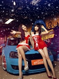 Lovely two sisters in Christmas show chariot phantom Bini beauty beach style fresh photo hot figure(3)