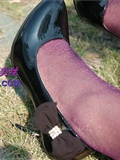 Pictures of Lulu's domestic silk feet and legs(3)
