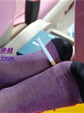 Pictures of Lulu's domestic silk feet and legs(22)